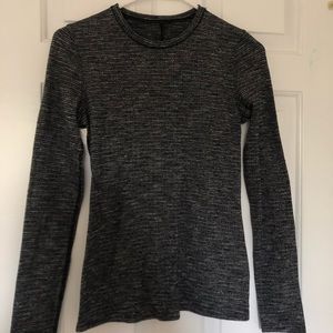 Lulu Lemon Thick Swiftly Long Sleeve Grey and Black Sweater Long Sleeve